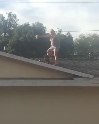 Carters_Mom_Gets_Drunk.mp4
