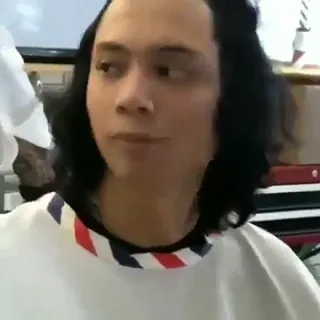 Granny_Magnet.webm