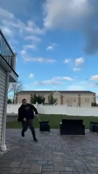 Magic_Dustin.mp4